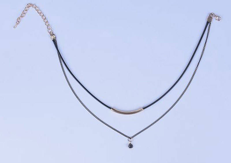 Leicht und Basis Schmuck Retusche Vorher